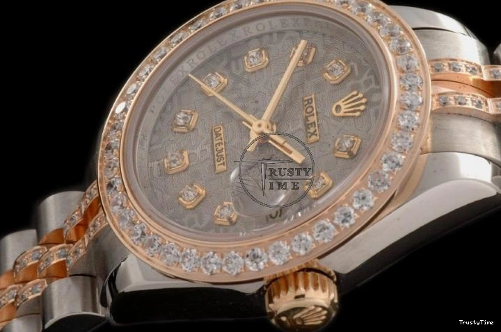 0104 WellDesigned RDJLD0046 – DJ Ladies 769